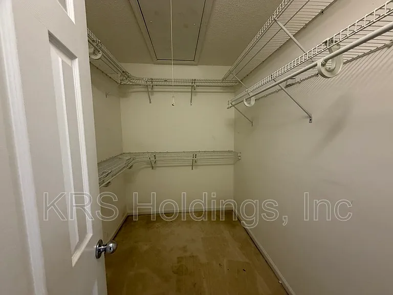 1409 Pandoria Ct — Photo 9