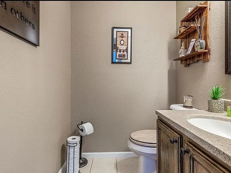 1393 Apple Hollow Dr — Photo 5