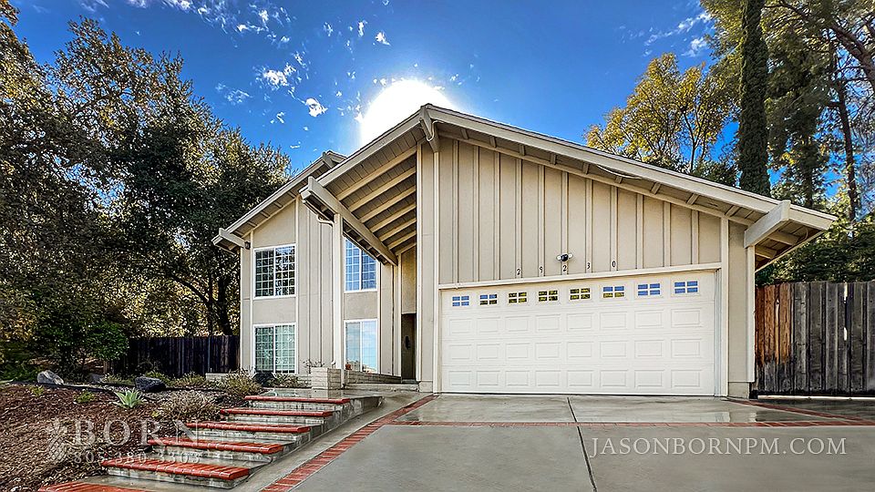 1st image of 29230 Hillrise Dr