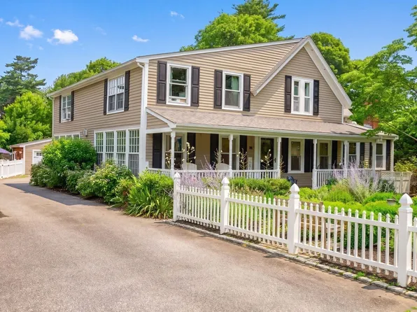 39 Ryder Ln, Marion, MA 02738