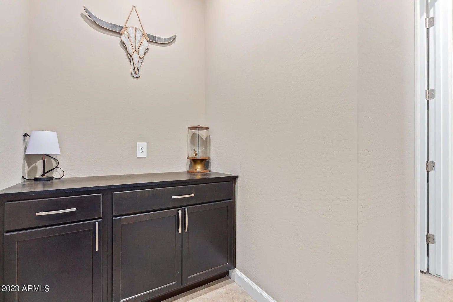 3 bed, 2.5 bath, 2149 sqft, $3,495 — Photo 4