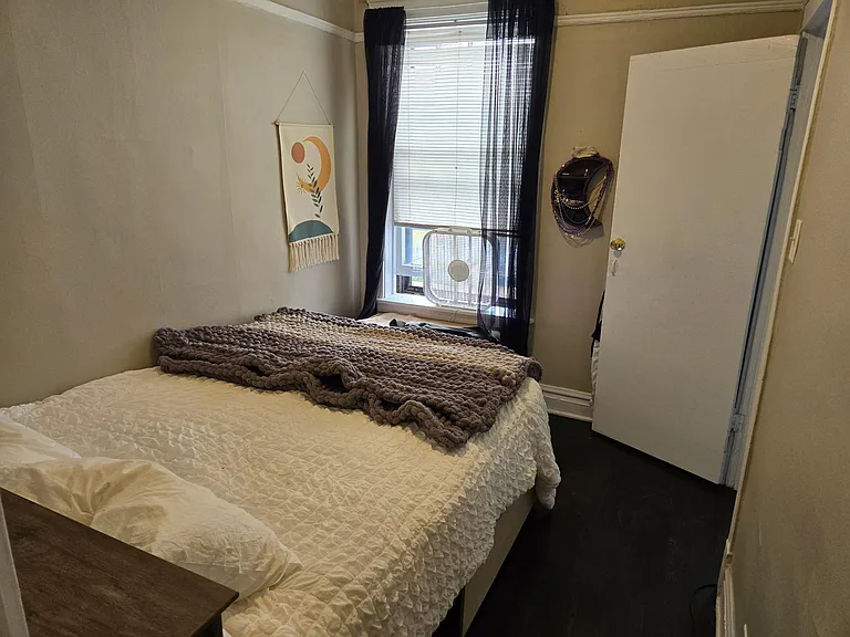 4545 N Rockwell St #2 — Photo 25