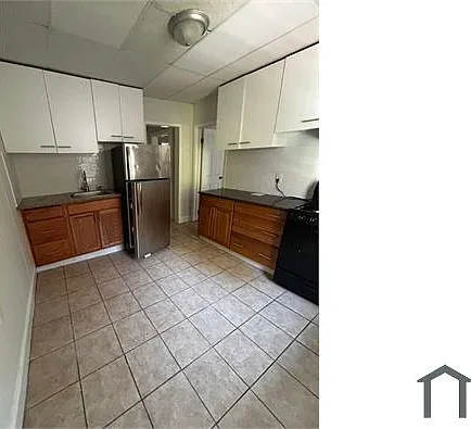 141 Voss Ave — Photo 3