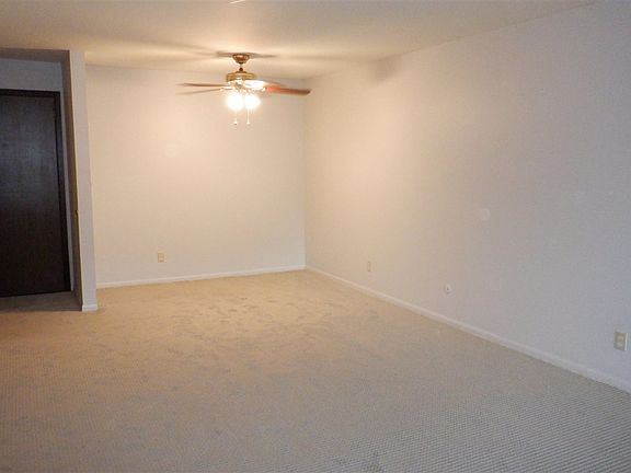 5th image of 2929 Sunnyside Dr Unit 263