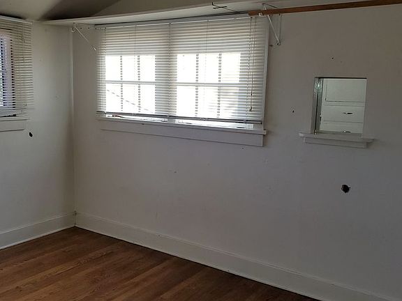 4th image of 431 N Cascade Ave APT 4
