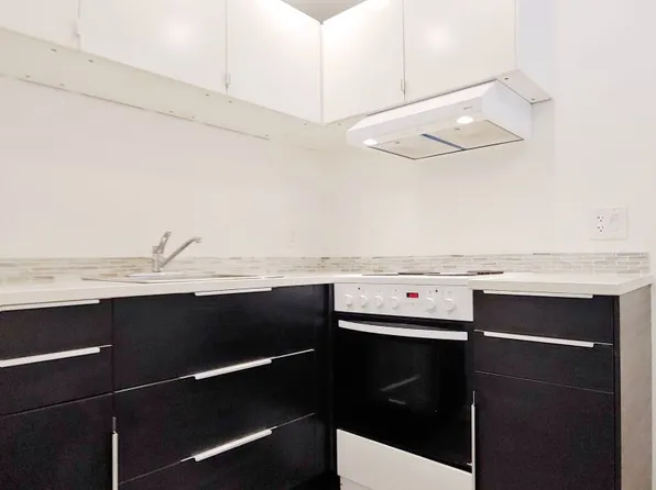 62 Spadina Ave, Ottawa, ON K1Y 2B6