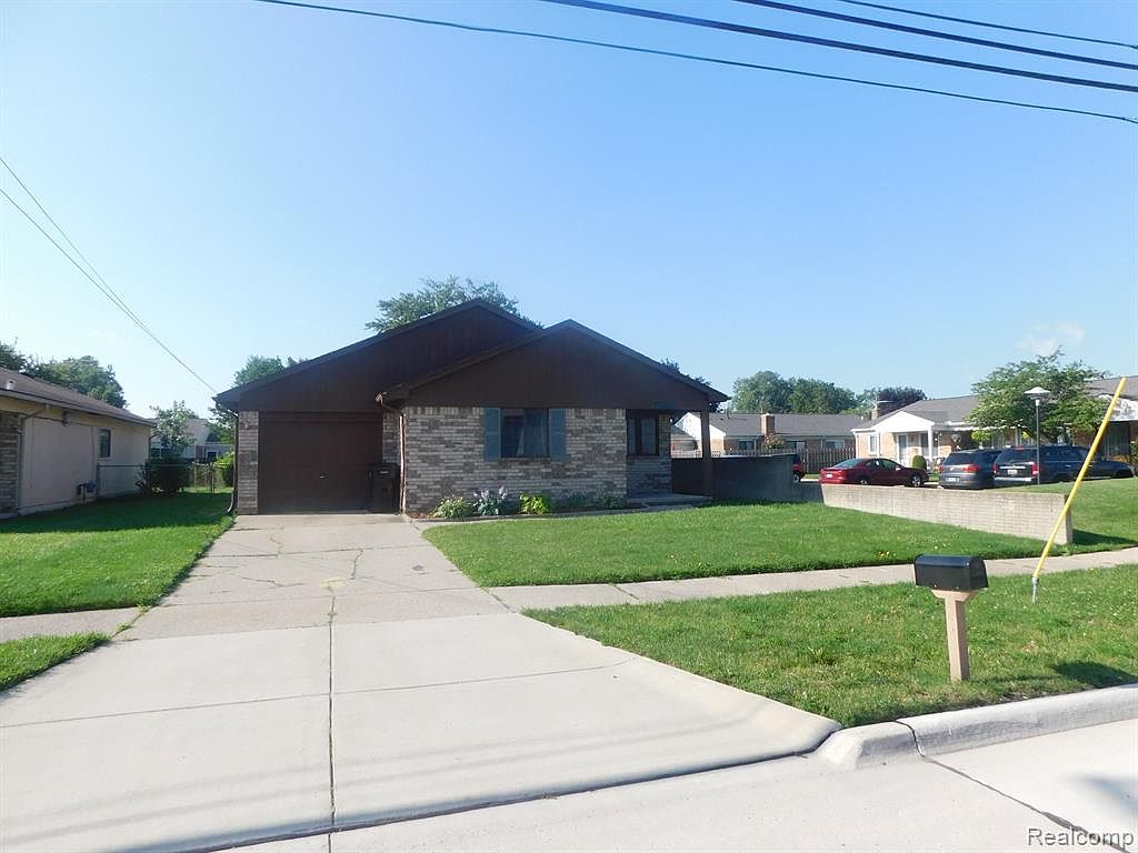 16682 Eastland St, Roseville, MI 48066 MLS 20230069799 Zillow