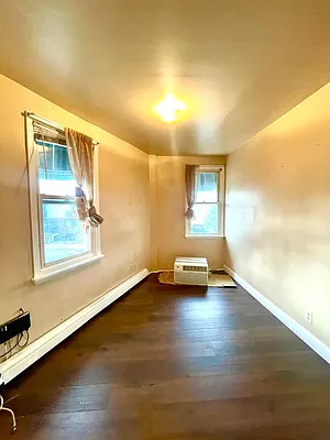 Rented by NY Superior Realty | media 4