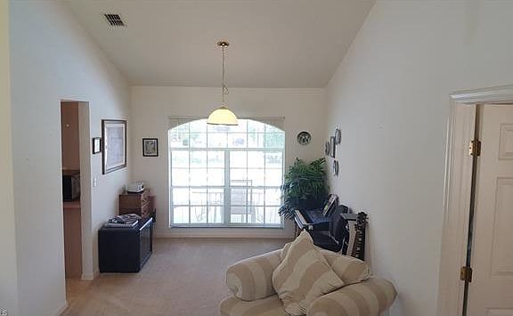 4th image of 4408 SW 6th Ave