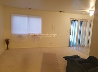 942 Sandpiper Ct, Bartlett, IL 60103