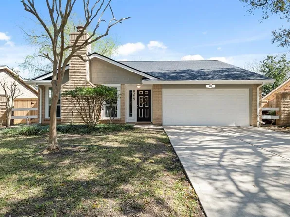 3323 Peachwood Ln, Sugar Land, TX 77479