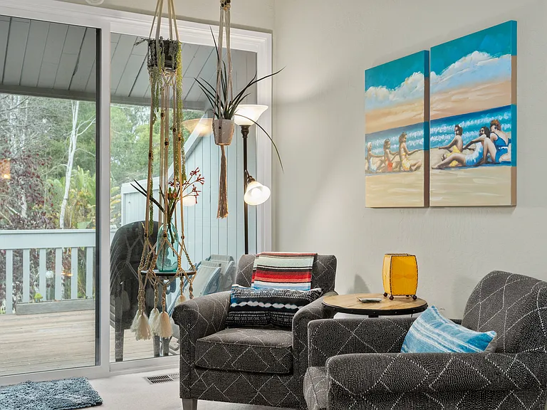21187 E Cliff Dr — Photo 13
