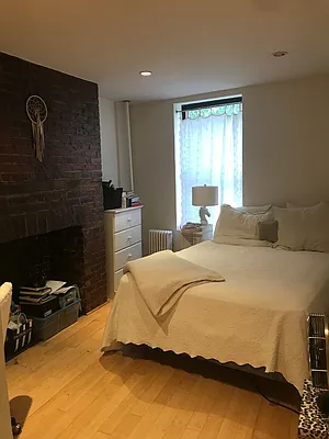 Rented by Keller Williams NYC | media 27