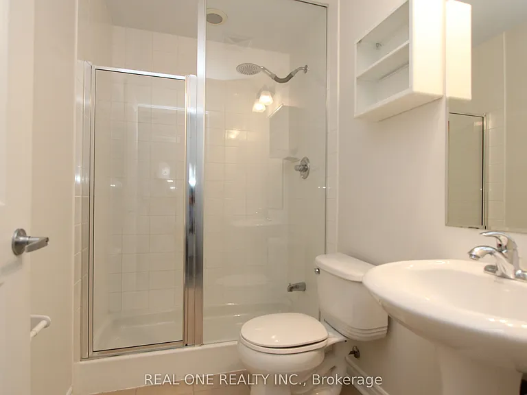 385 Prince Of Wales Dr #1804 — Photo 10