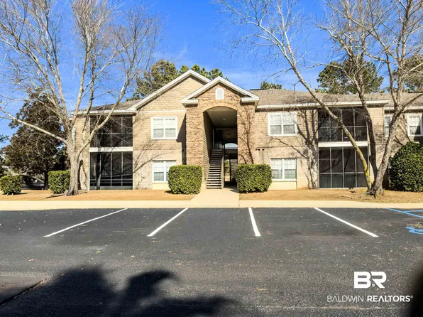 450 Park Ave APT 811, Foley, AL 36535