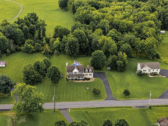 3rd image of 135 Pirog Road