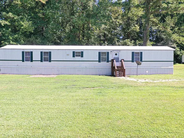 111 Hillside Dr, Hodges, SC 29653