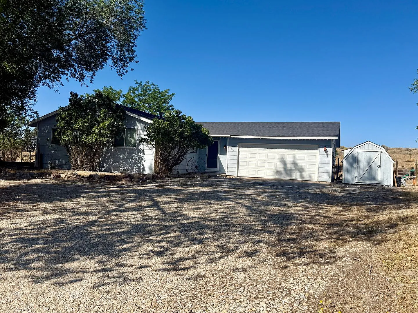 3 Bed/ 2 Bath Spring Creek Home — Photo 1