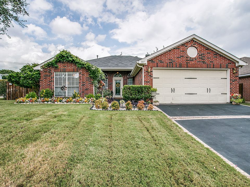 1st image of 917 Winterwood Ct