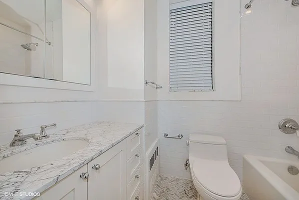 Rented by Rudin Management Company, Inc. | media 17