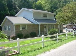 1834 Rabel Mountain Rd, South Charlesto, WV 25309