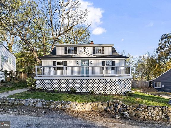 2nd image of 1524 Dogwood Rd