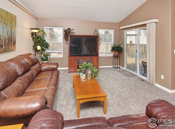3rd image of 3005 43rd Ave