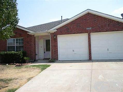 1st image of 302 Grassy Creek Dr