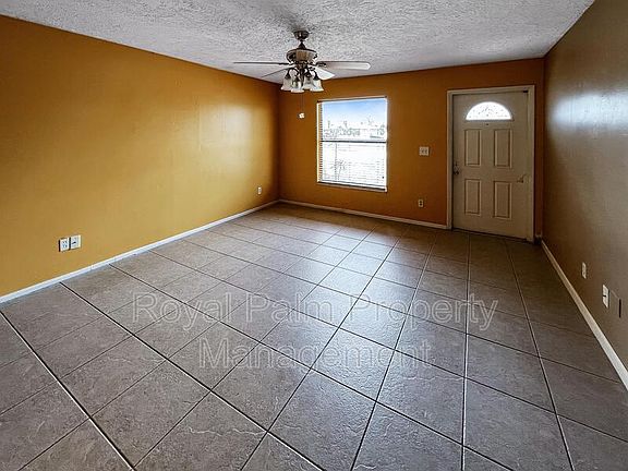 2nd image of 1304 NE 9th Pl