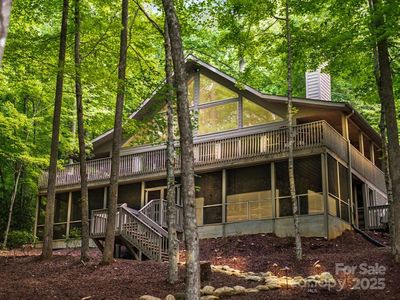 147 Roundabout Rd, Lake Lure, NC, 28746