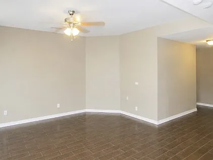 912 Coastal Dr — Photo 6