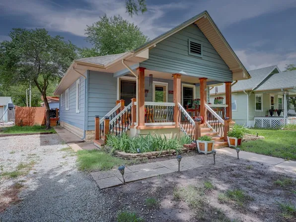 518 E 15th Ave, Winfield, KS 67156