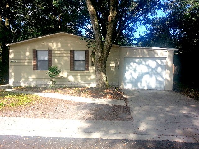 1st image of 10557 Bay Hills Cir