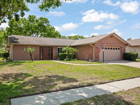 2859 Thistle Ct N, Palm Harbor, FL 34684