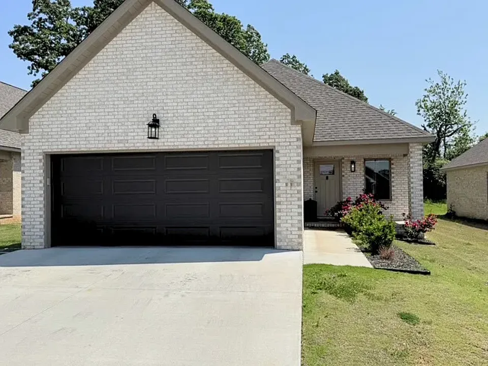 248 Wolf Den Dr