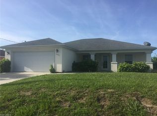 3005 56th St W, Lehigh Acres, FL 33971