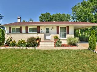 403 McLaughlin Dr, Saint Louis, MO 63129