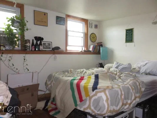 Rented by Rennit Inc. | media 40