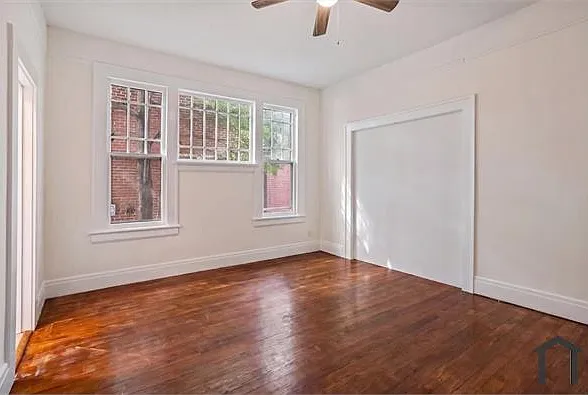 806 Vance St N — Photo 20