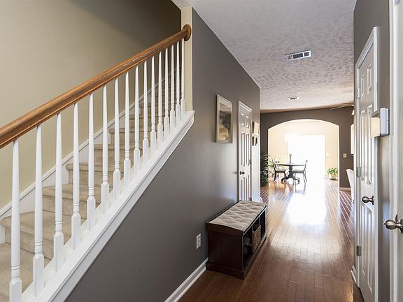3rd image of 1229 Bainbridge Dr