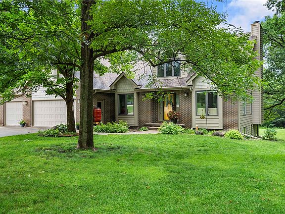 3rd image of 8801 NW 67th Ct