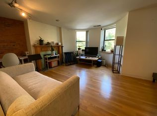 84 Gainsborough St Unit 201, Boston, MA 02115
