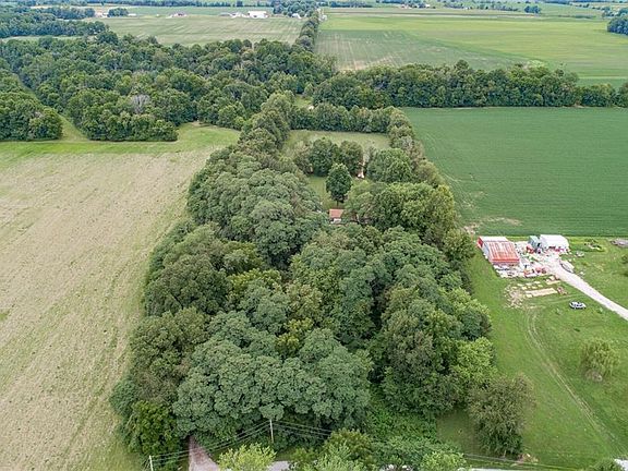 3rd image of 972 S County Road 525 W