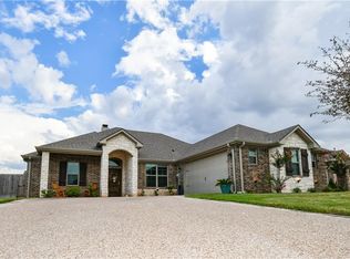 604 Perry Ln, Waco, TX 76706