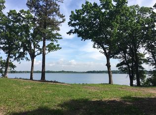 2415 S Shore Blvd, White Bear Lake, MN 55110