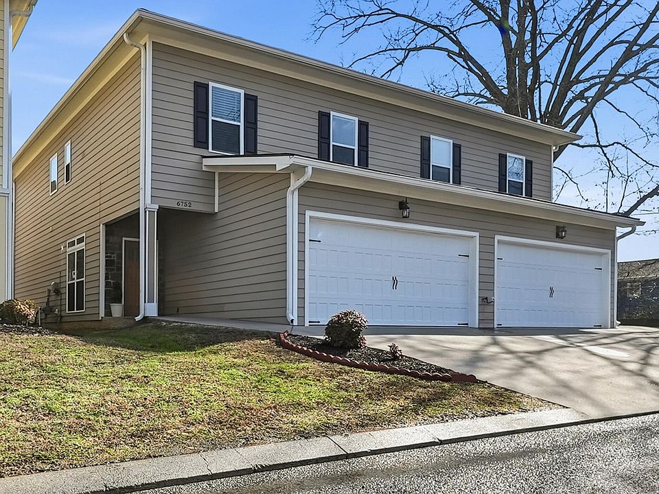 1st image of 6752 Palms Ct