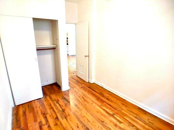 5th image of 271 W 73rd St APT 2B