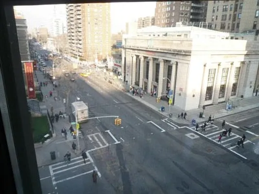 Rented by Raz Realty | media 28