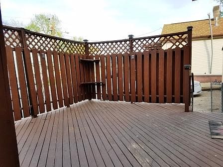 Side Deck