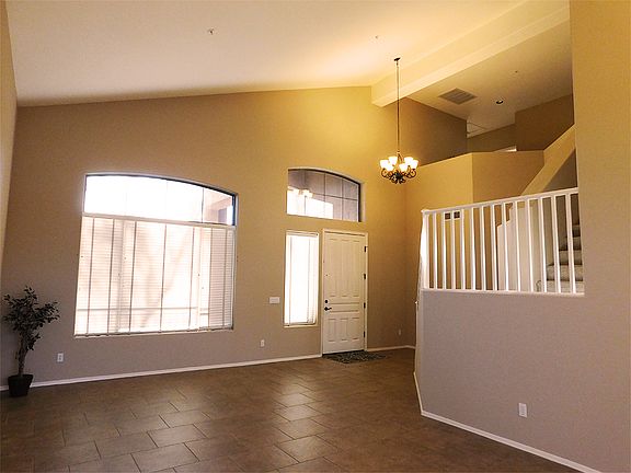Soaring Ceilings